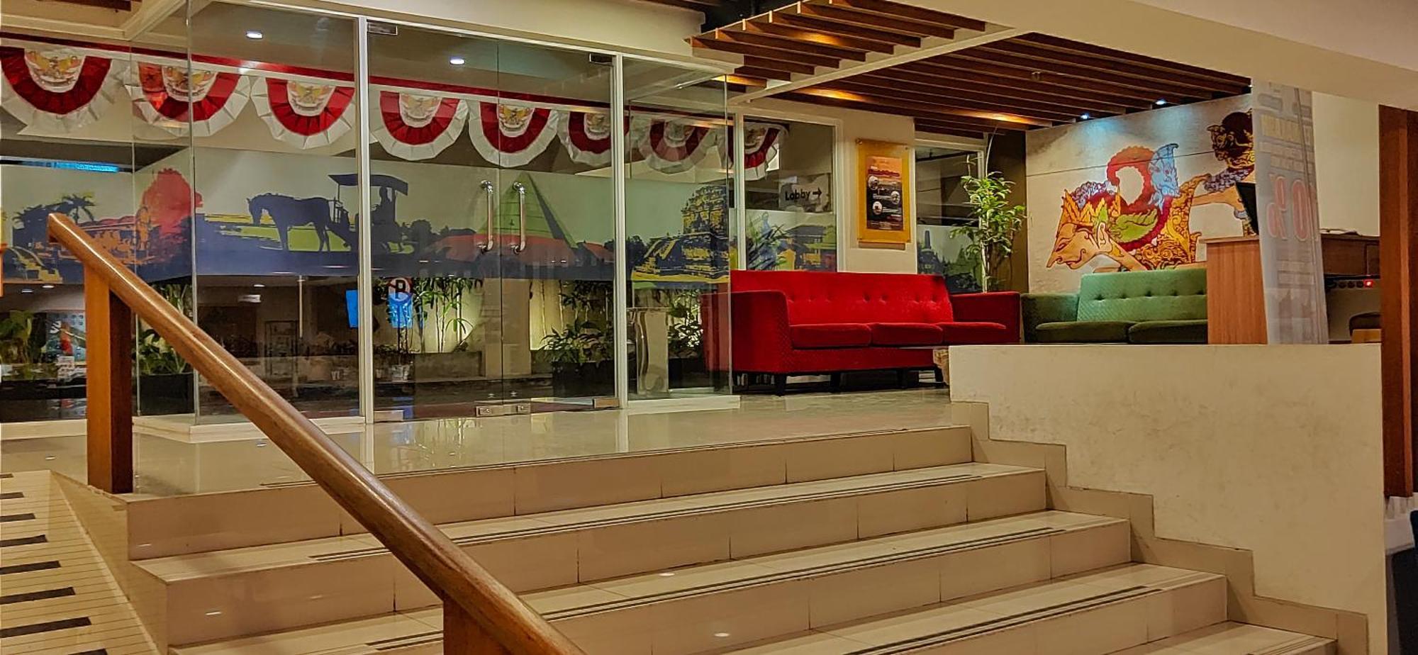 Student Park Hotel Yogyakarta Exterior foto